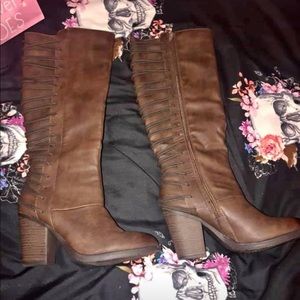 Brown Stylish Boots